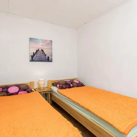 Σπίτι διακοπών 3 Bedroom Lovely In